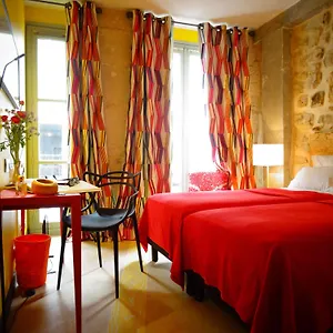 *** Hotel Du De Conti Francia
